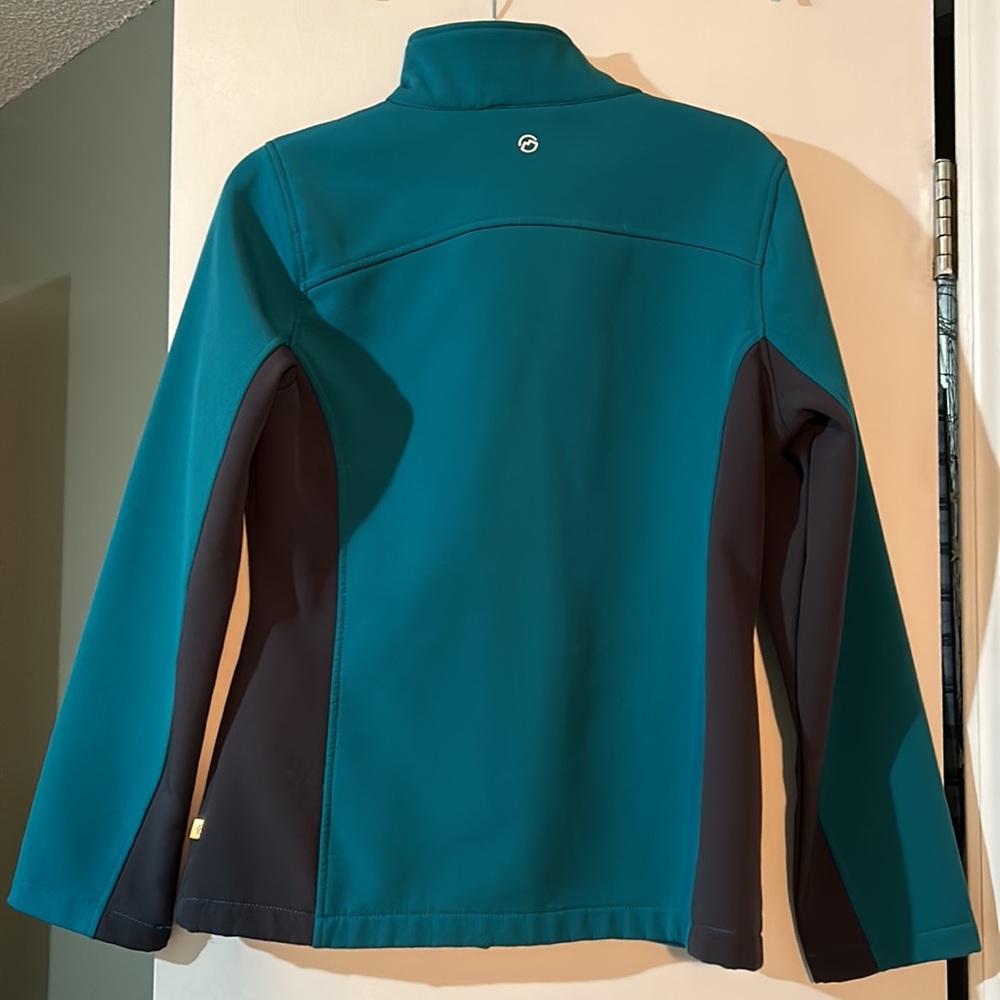 Jacket - Picture 3 of 4